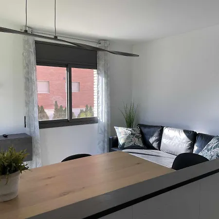 Solarium Con Terraza A 5 Minutos De La Playa 赫罗纳