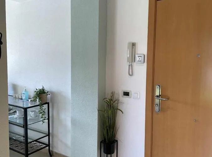 Solarium Con Terraza A 5 Minutos De La Playa *